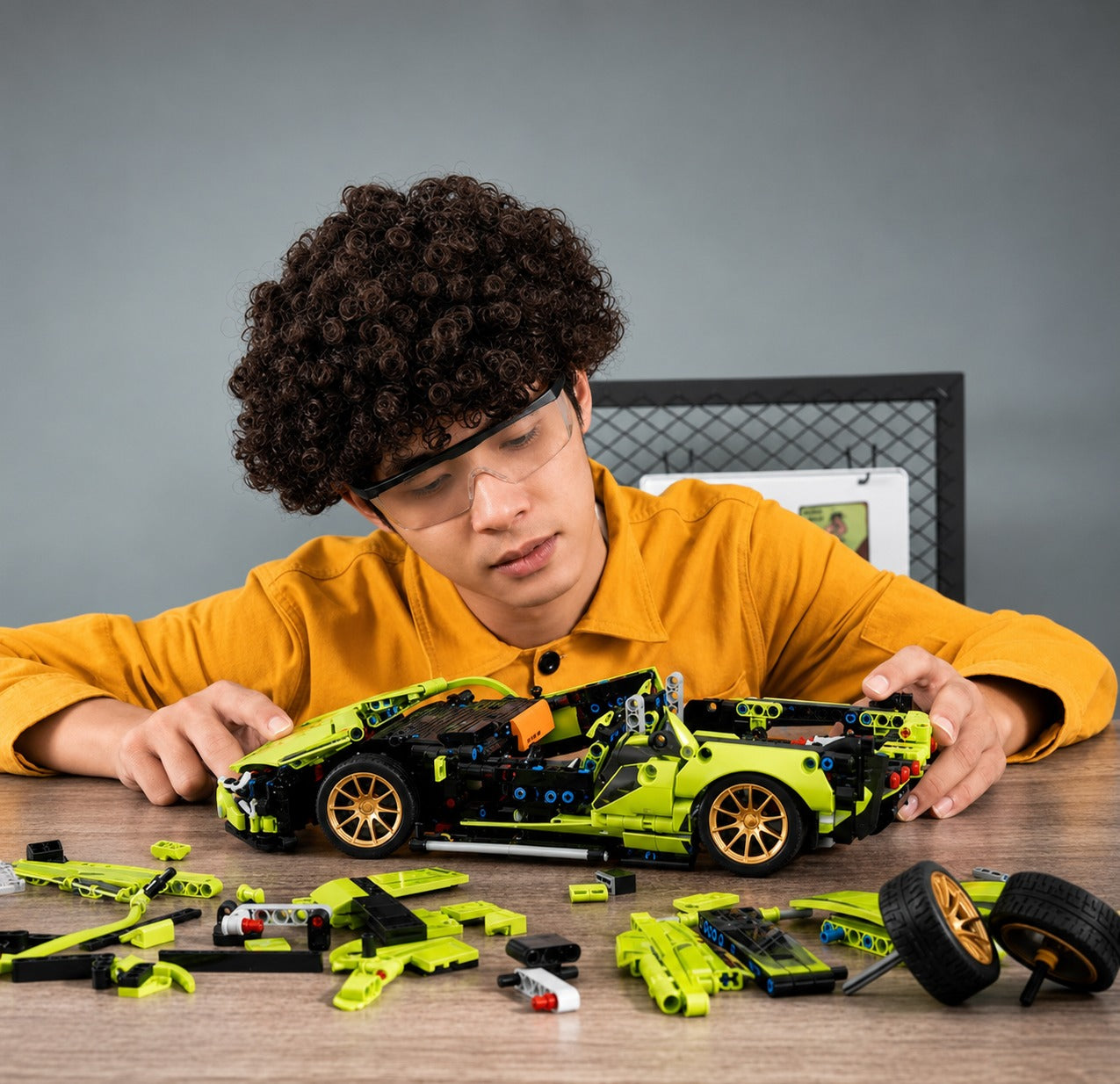 Green Supercar Building Block RC Car