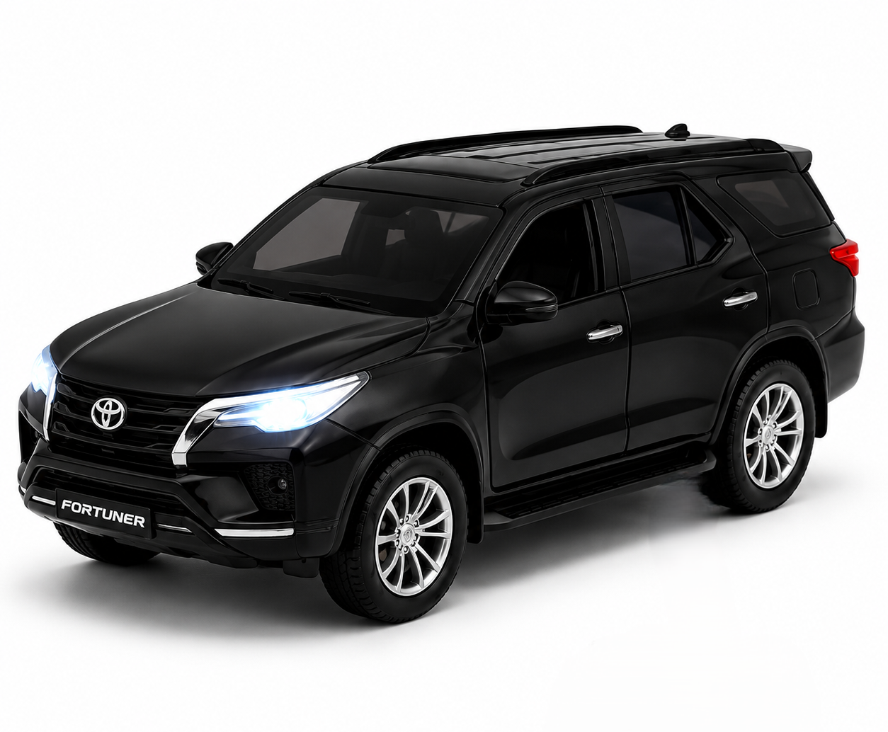1:32 Toyota Fortuner Die-Cast Metal Model Car