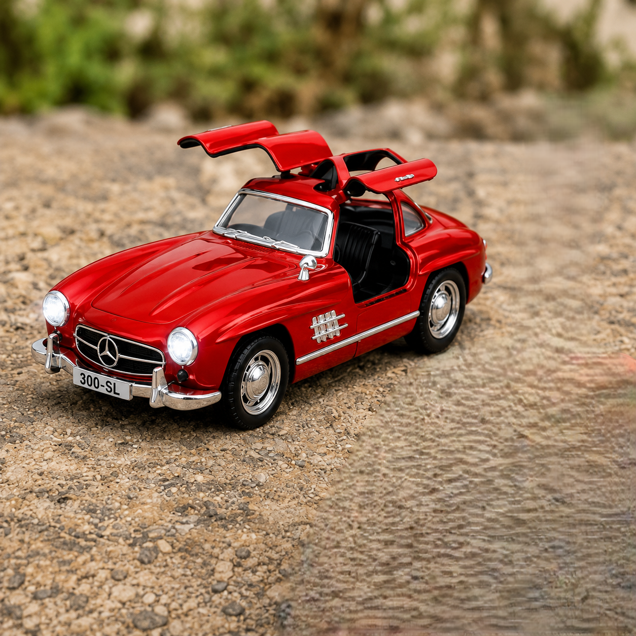 Classic Mercedes-Benz 300SL Die-Cast Model Car